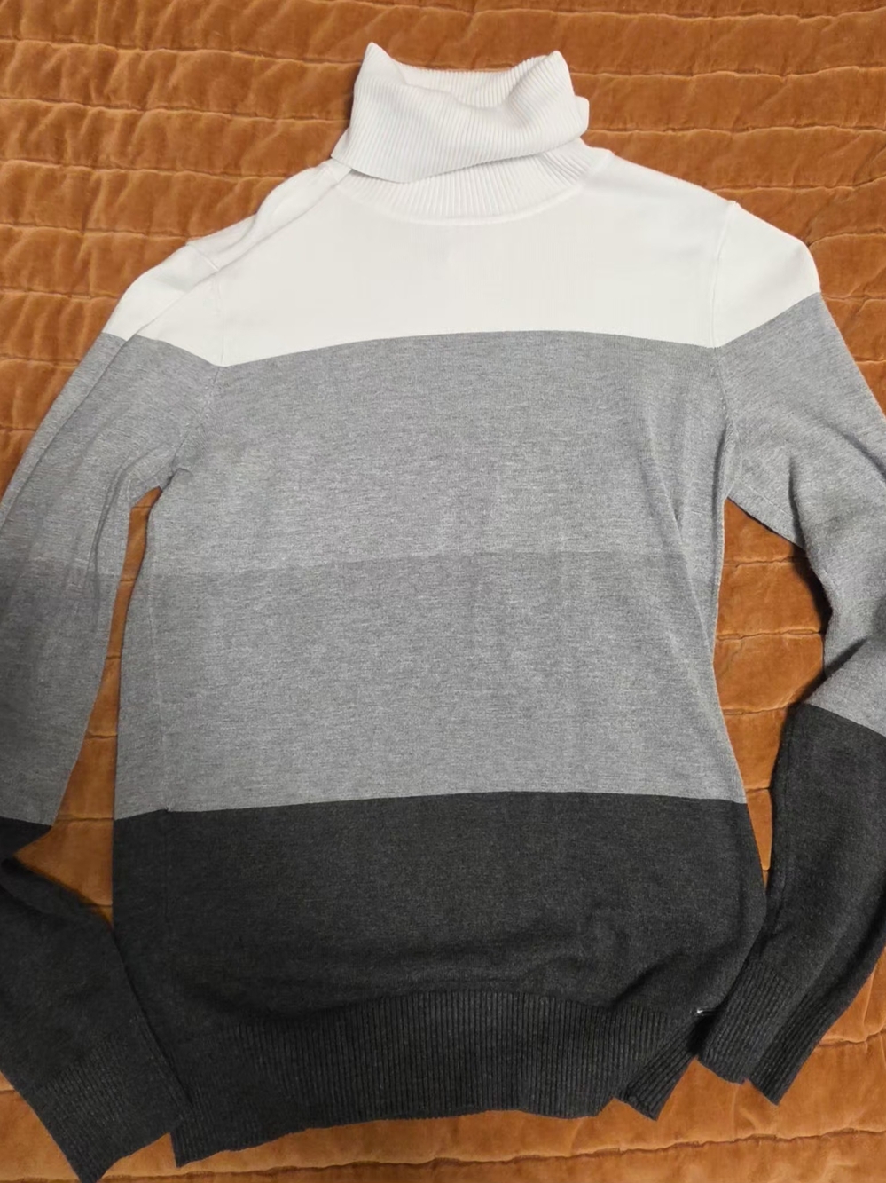 Calvin Klein Women's White, Light Gray & Dark Gray Turtleneck Sweater